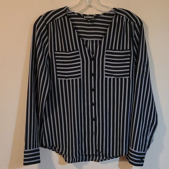 Express top   - Picture 1 of 4